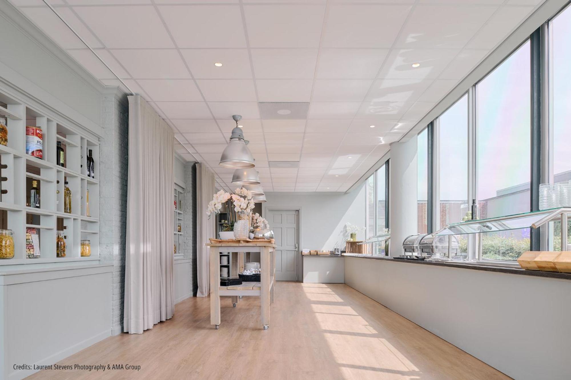 Garner Hotel Maastricht By Ihg Экстерьер фото