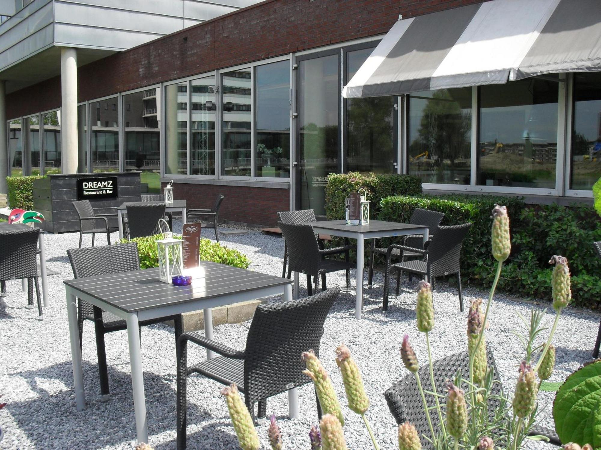 Garner Hotel Maastricht By Ihg Экстерьер фото